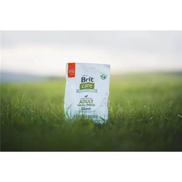 Brit Care Dog Hypoallergenic Adult Small Breed Lamb 3 kg 
