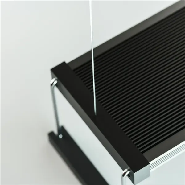 Twinstar V 300S 27 W – LED osvětlení pro akvária do 36 cm (s ovladačem)